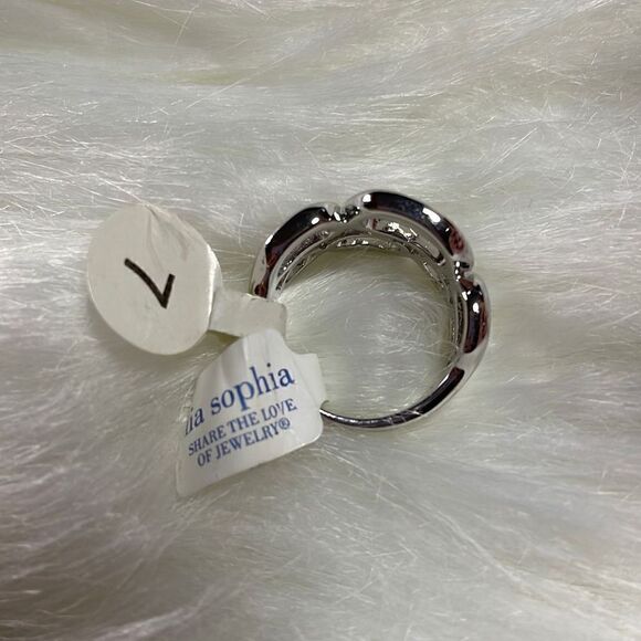 NWT Lia Sophia Silver Ring size 7 - Picture 4 of 7